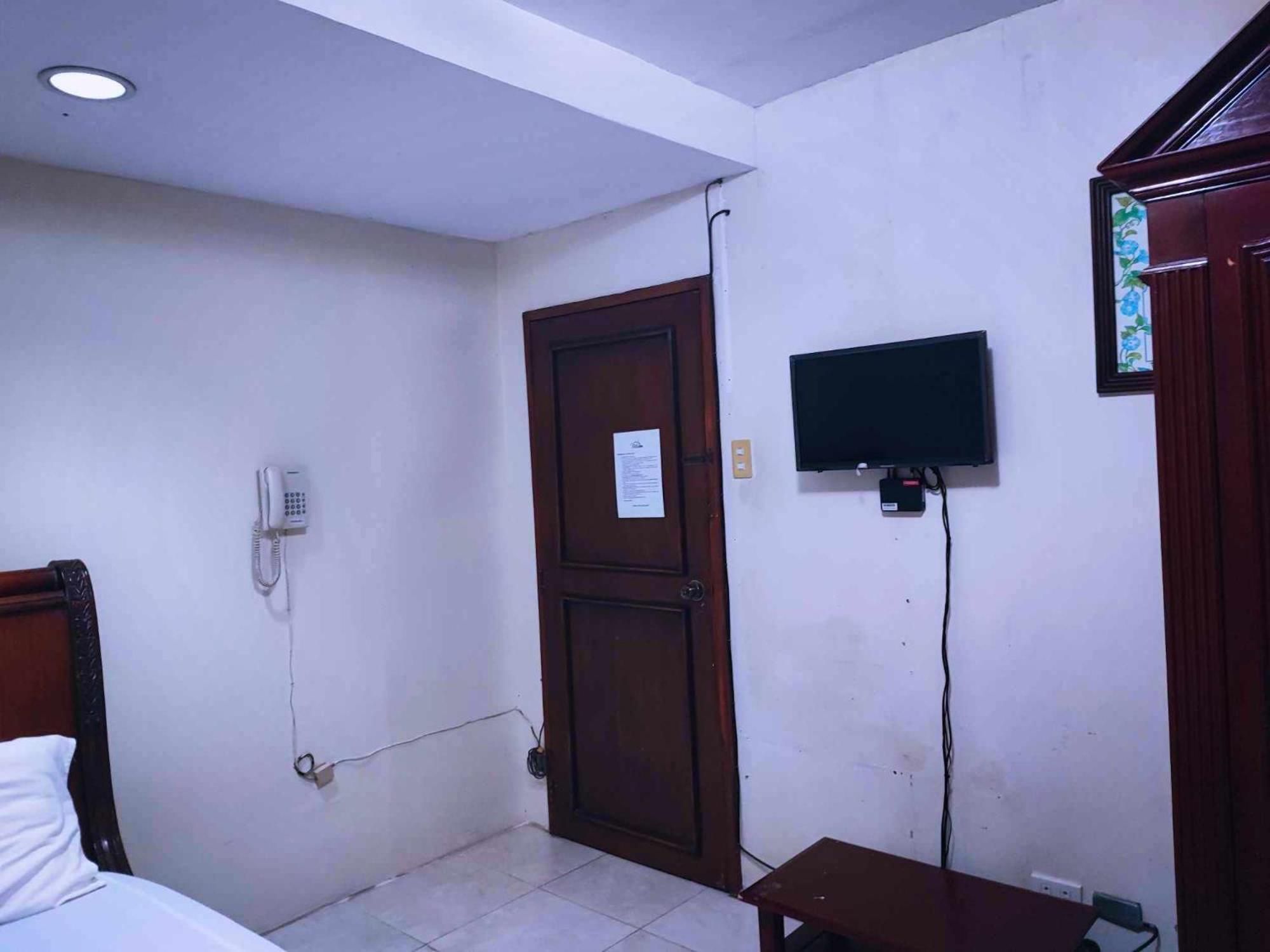 Goland Pension House & Dormitory By Sms Hospitality Cebu Stadt Exterior foto